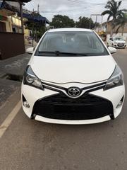 Toyota Yaris SE Hatchback 5dr 2015 White for sale