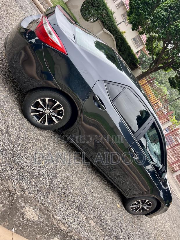 Toyota Corolla LE Eco 4dr Sedan (1.8L 4cyl CVT) 2016 Black