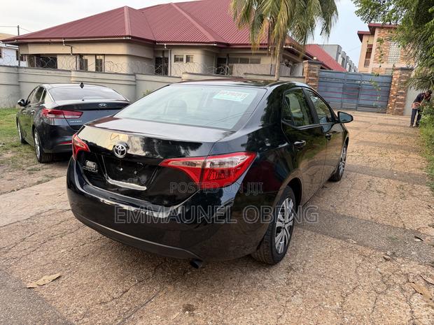 Toyota Corolla 2019 Black