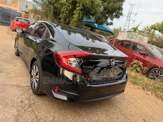 Honda Civic 2018 Black