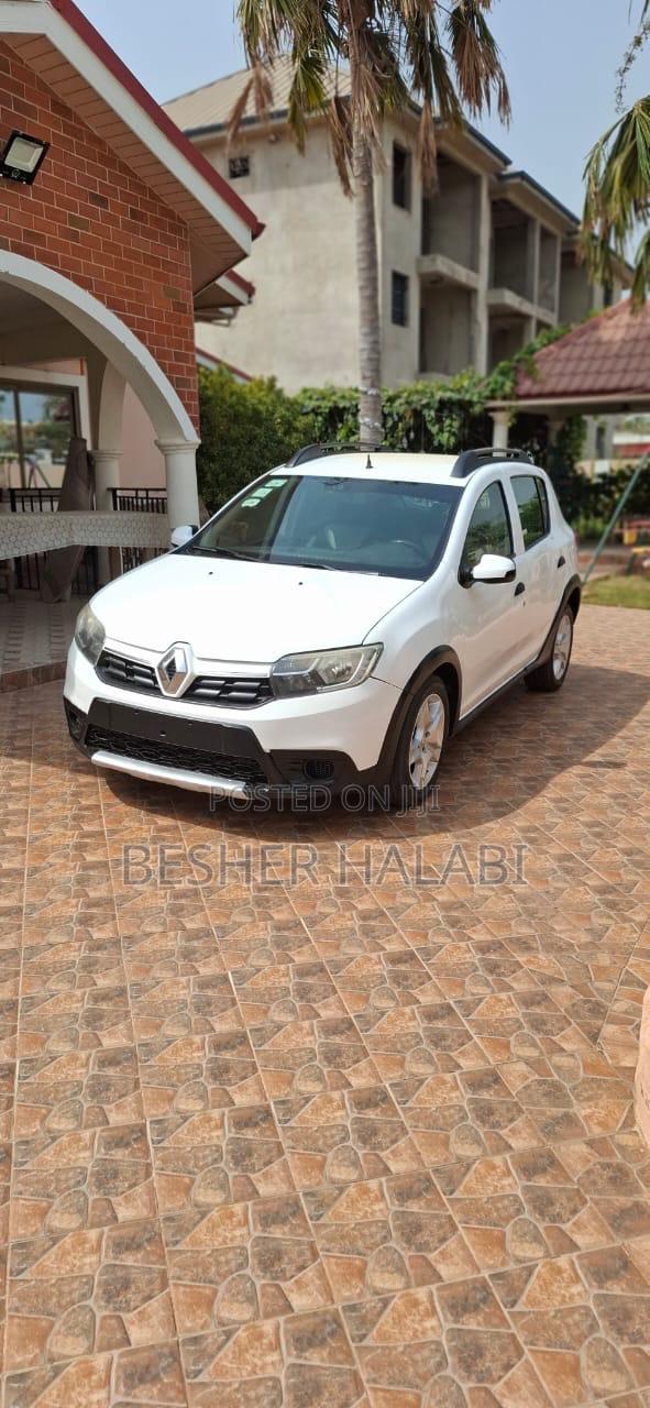 Renault Sandero 2017 White