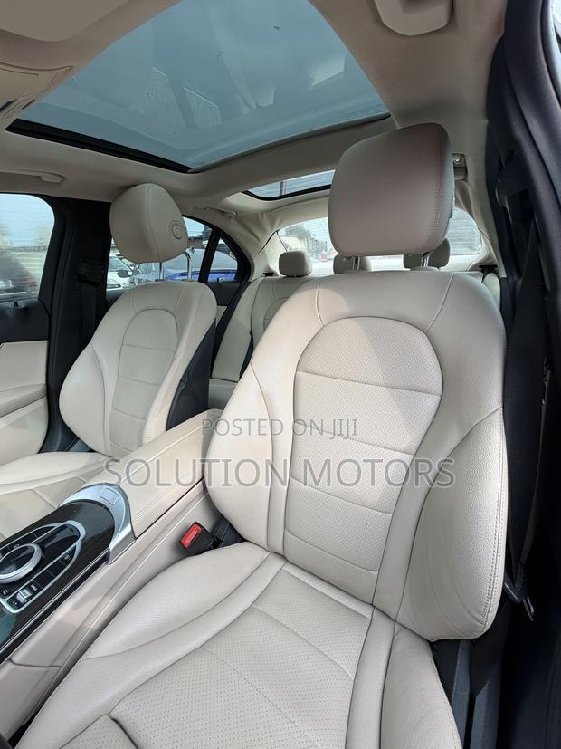 Mercedes-Benz C300 2017