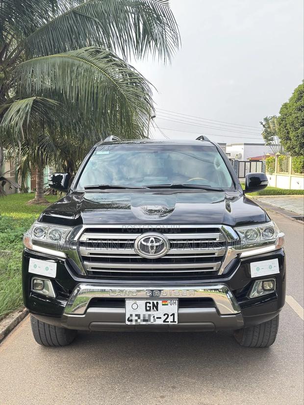 Toyota Land Cruiser 2021 Black