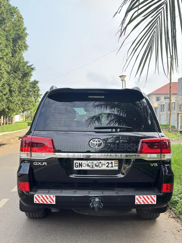Toyota Land Cruiser 2021 Black