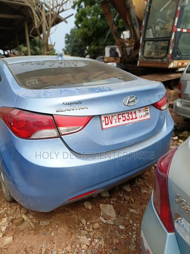 Hyundai Elantra GLS Automatic 2012 Blue