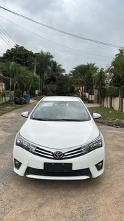 Toyota Corolla LE 4dr Sedan (1.8L 4cyl CVT) 2017 White for sale