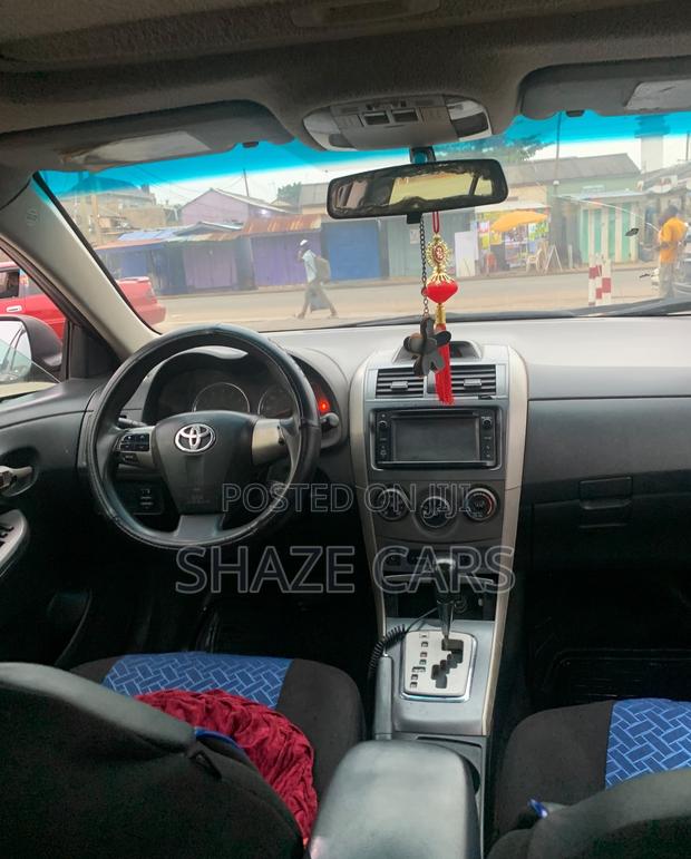 Toyota Corolla S 4dr Sedan (1.8L 4cyl 4A) 2013 Red