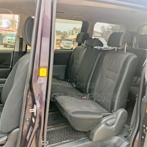 Toyota Voxy 2013 Black