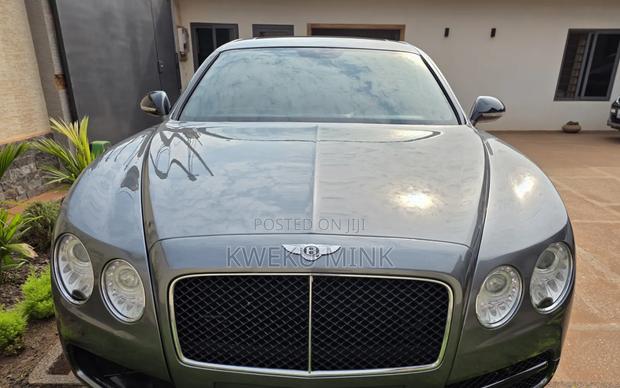 Bentley Flying Spur 2016 Gray