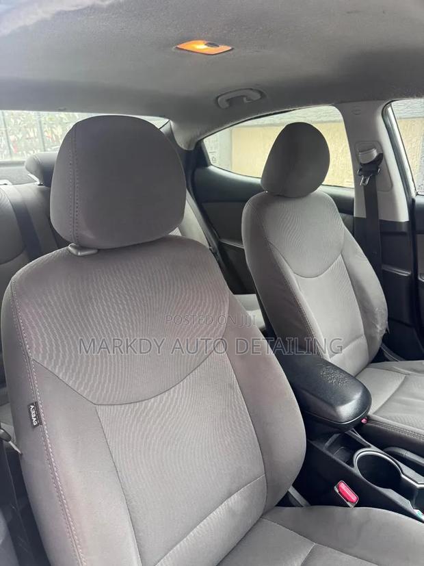 Hyundai Elantra 2013 White