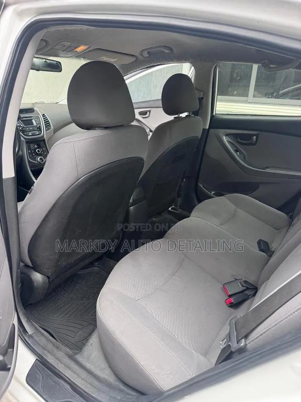 Hyundai Elantra 2013 White