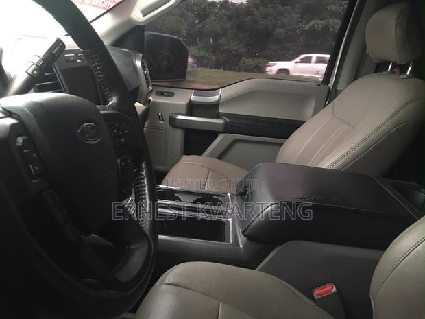 Ford F-150 2016 Gray