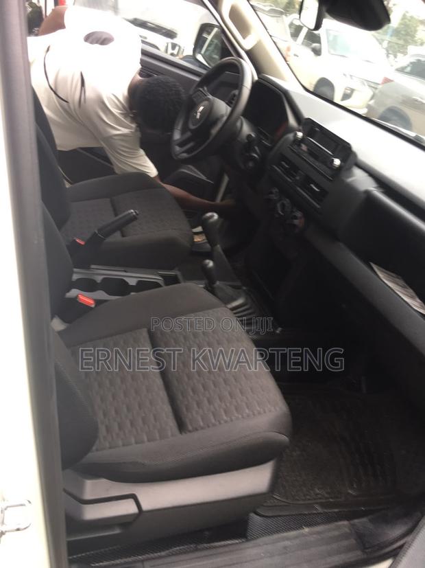 Mitsubishi L200 2025 White