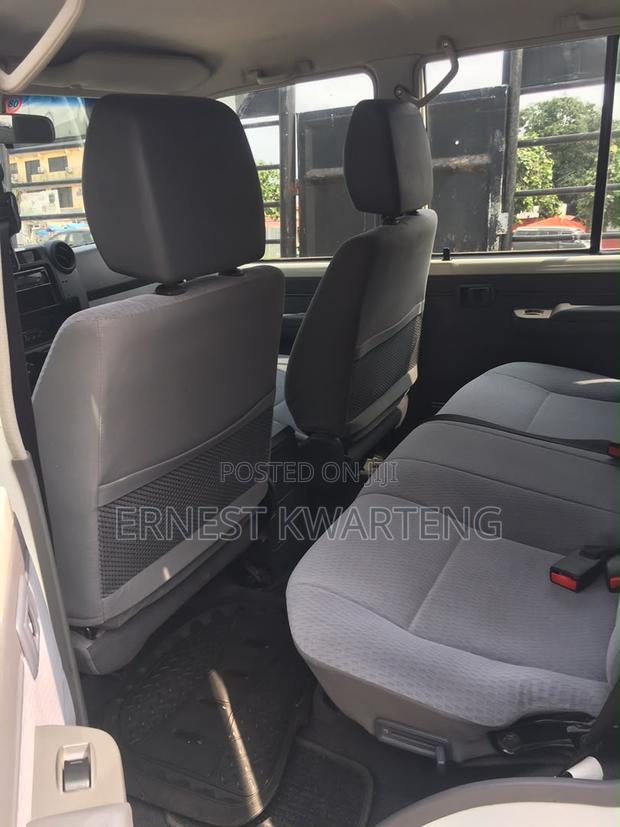 Toyota Land Cruiser 2019 White