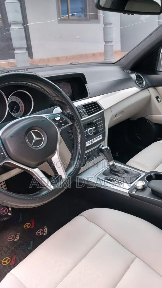 Mercedes-Benz C250 2015 Silver