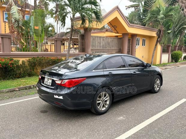 Hyundai Sonata 2012 Green