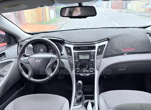 Hyundai Sonata 2012 Green