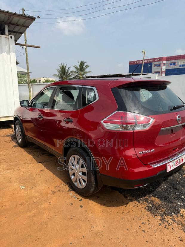 Nissan Rogue 2016 Red