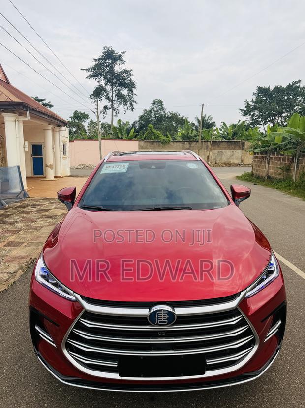 New BYD Tang DM-i 2023 Red