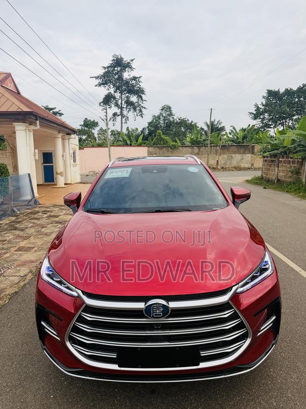 New BYD Tang DM-i 2023 Red