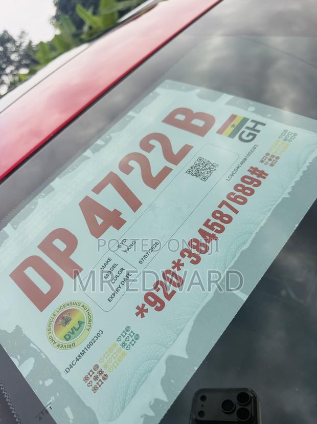 New BYD Tang DM-i 2023 Red