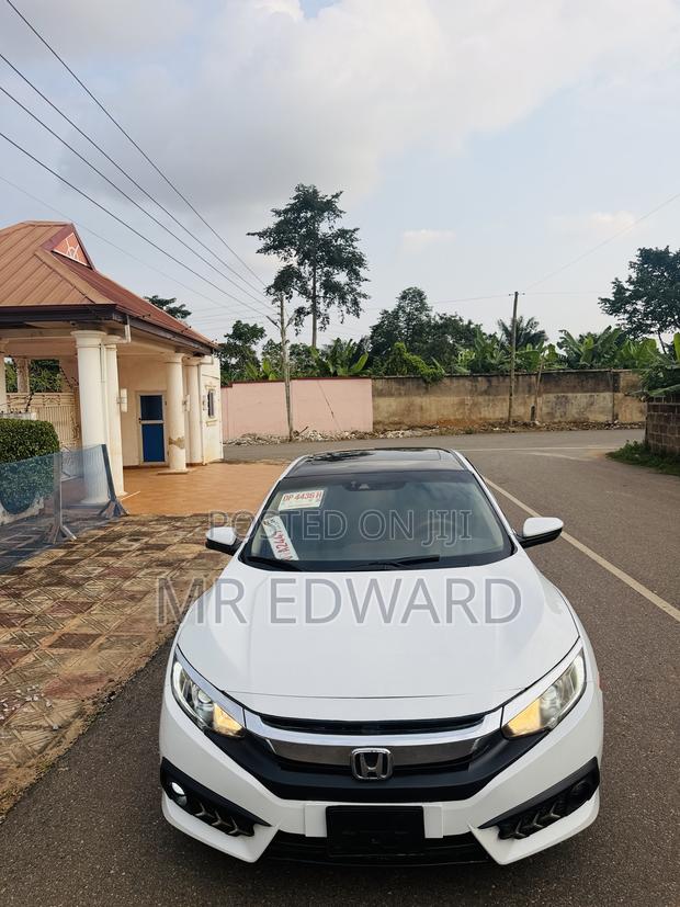 Honda Civic EX Sedan 2018 White