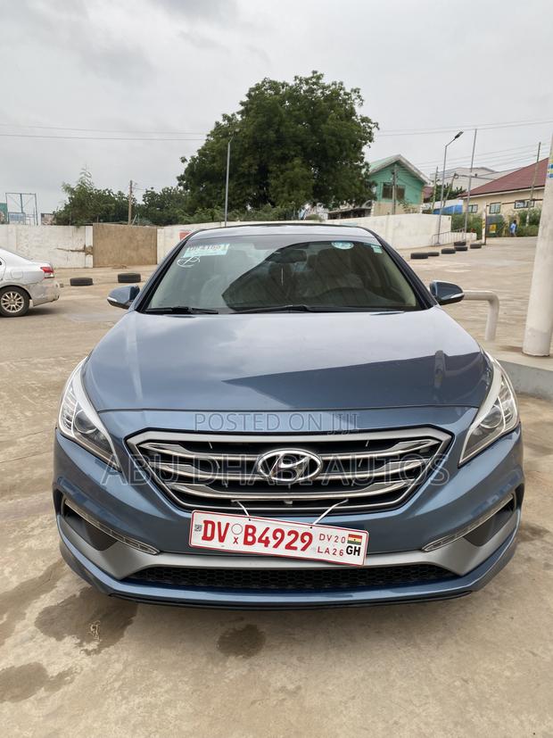 Hyundai Sonata Sport 2.0T Sedan FWD (2.0L 4cyl 6A) 2016 Blue