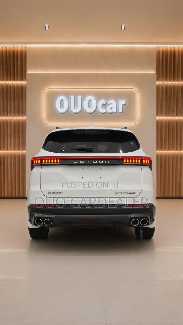 Jetour X70 Plus 1.6 5-Seater FWD 2021 White