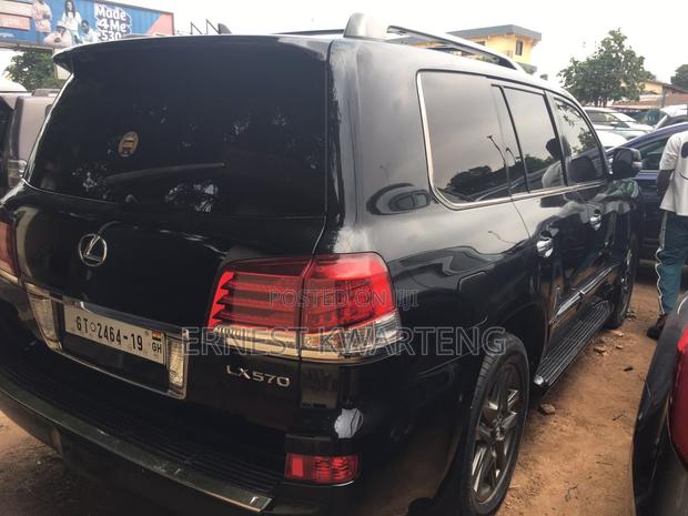 Lexus LX 570 AWD 2015 Black