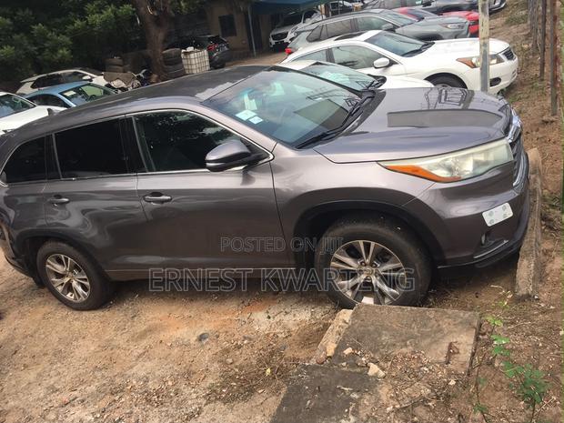 Toyota Highlander 2018 Gray