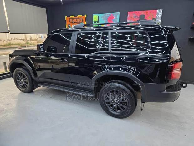 Toyota Land Cruiser Prado 2025 Black