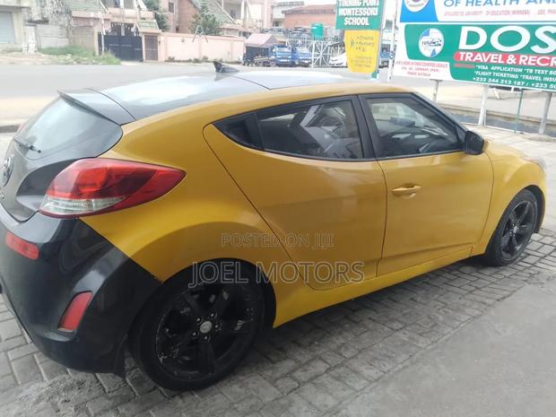 Hyundai Veloster 2013 Yellow