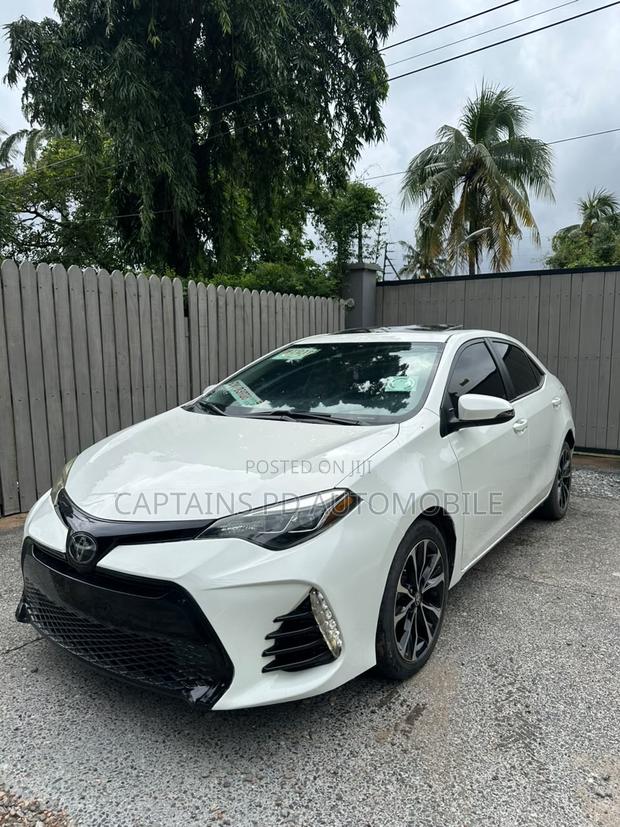 Toyota Corolla 2018 White