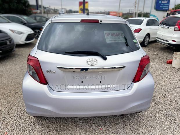 Toyota Vitz 1.5 FWD 3dr 2014 Silver