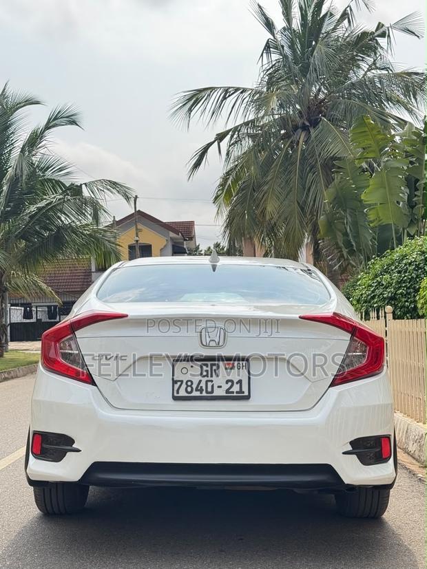 Honda Civic EX-L 4dr Sedan (1.5L 4cyl) 2017 White