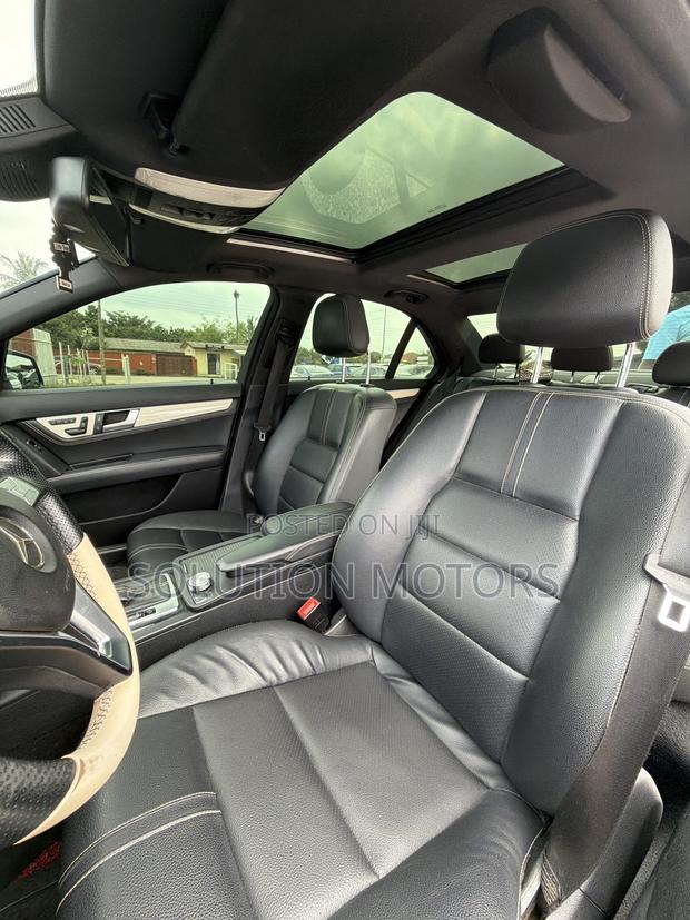 Mercedes-Benz C250 2014 Black