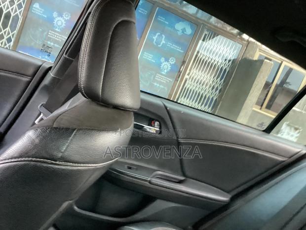 Honda Accord Sport SE 4dr Sedan FWD (2.4L 4cyl 2A) 2017 Red