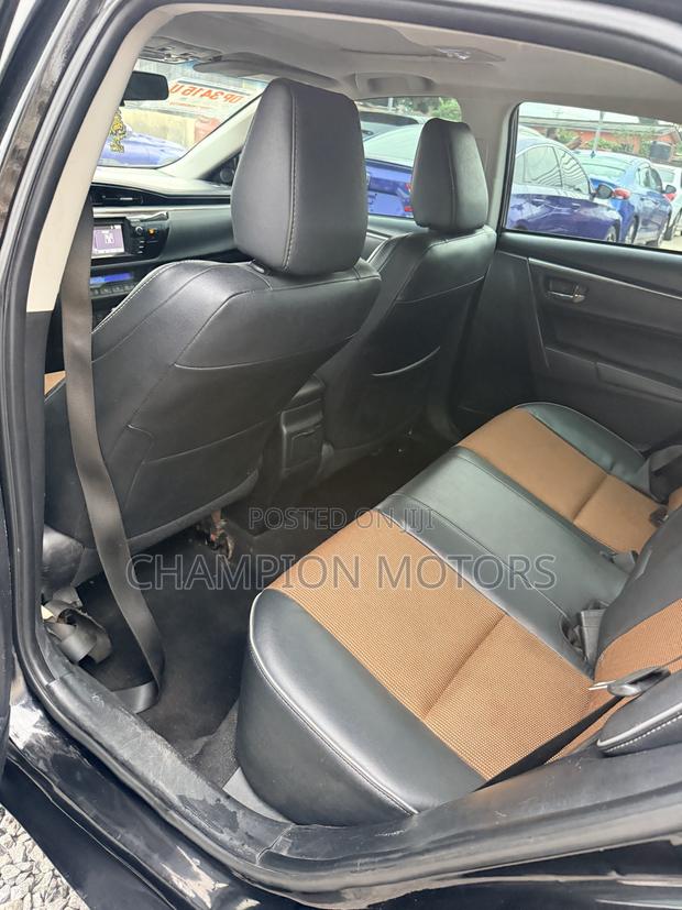 Toyota Corolla 2014 Black