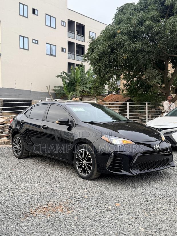 Toyota Corolla 2014 Black