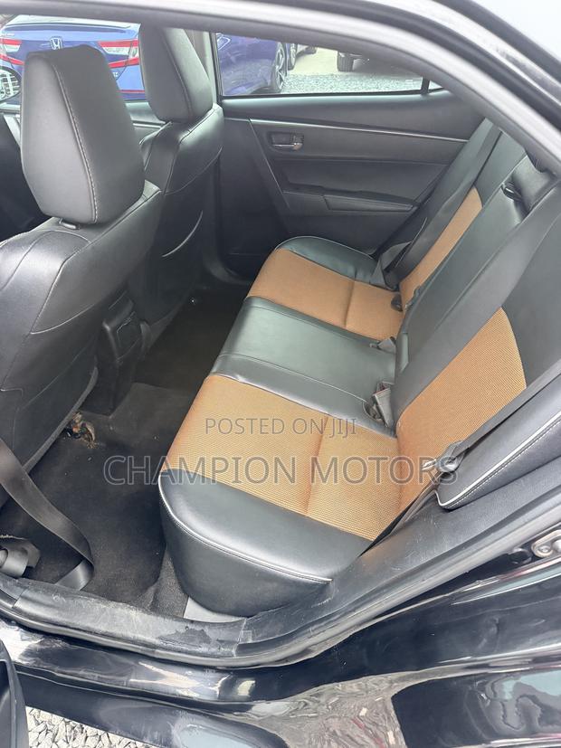 Toyota Corolla 2014 Black