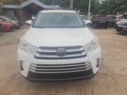 Toyota Highlander 2017 White for sale