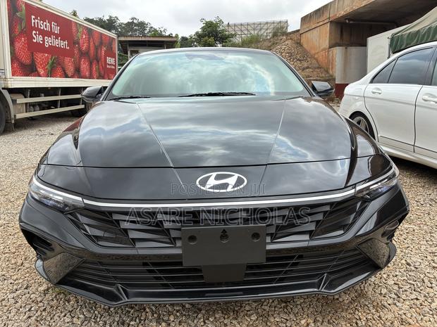 Hyundai Elantra 2025 Black