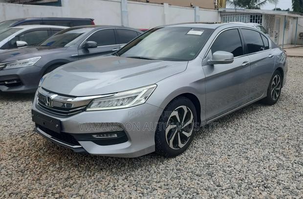 Honda Accord 2017 Gray