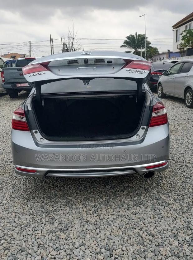 Honda Accord 2017 Gray