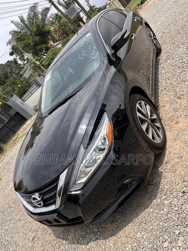 Nissan Altima 2.5 SL 2016 Black