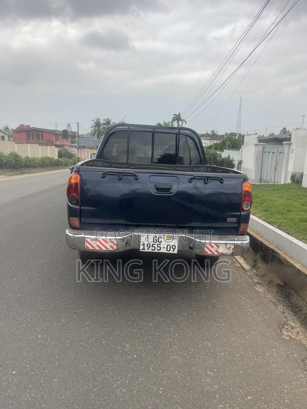Mitsubishi L200 Double Cab 2.5 136hp 4WD 2009 Blue
