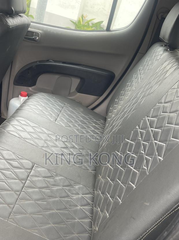Mitsubishi L200 Double Cab 2.5 136hp 4WD 2009 Blue