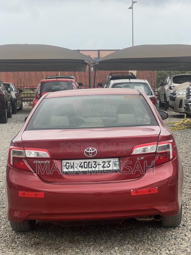 Toyota Camry 2014 Red
