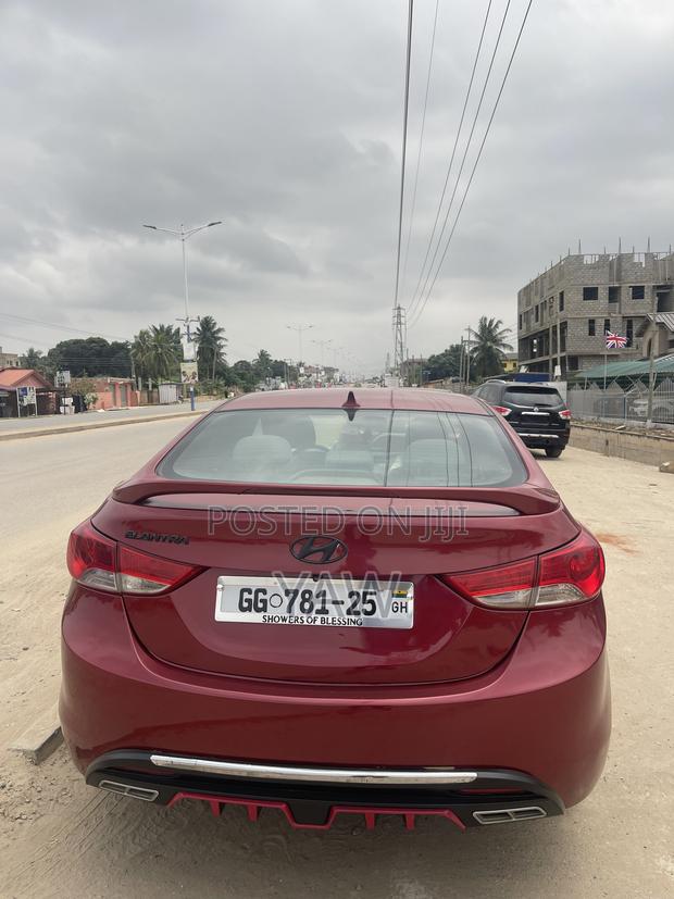 Hyundai Elantra GLS Sedan FWD (1.8L 4cyl 6A) 2013 Red