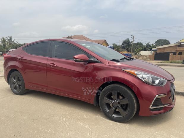 Hyundai Elantra GLS Sedan FWD (1.8L 4cyl 6A) 2013 Red